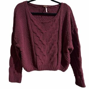 Free People Women Small Burgundy Knot Ribbed‎ Crew Boar Neckline Sweater